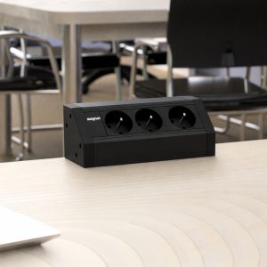 magnat-stick-nablatowa-listwa-zasilajaca-ha-3x230v czarne