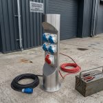 słupek elektryczny es